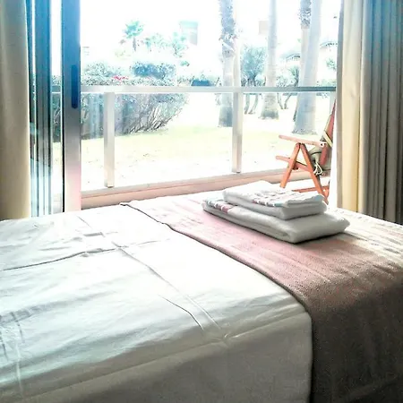 2 Bedrooms At 500 M Away From The Beach With Shared Pool Furnished Balcony And Wifi *