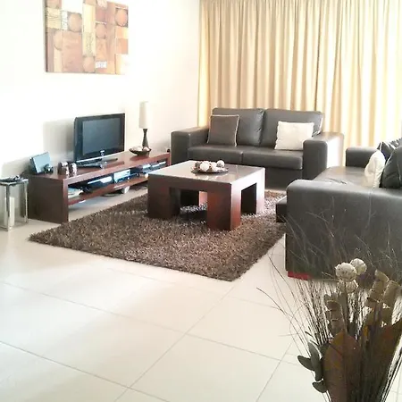 Apartmán 2 Bedrooms At 500 M Away From The Beach With Shared Pool Furnished Balcony And Wifi Albufeira